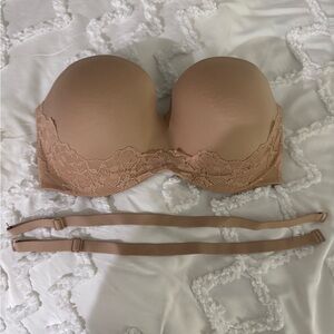 Seamless Lace Strapless Bra - Tan